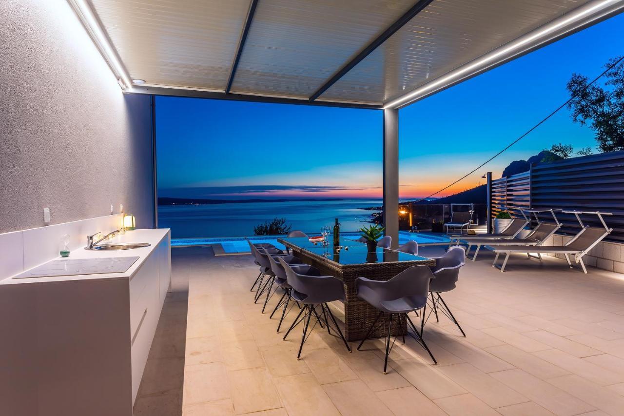 Villa Belvedere With Heated Pool, Billiards, Media Room, Sea Views,10 Pax Omiš Esterno foto