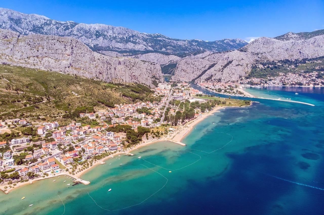 Villa Belvedere With Heated Pool, Billiards, Media Room, Sea Views,10 Pax Omiš Esterno foto