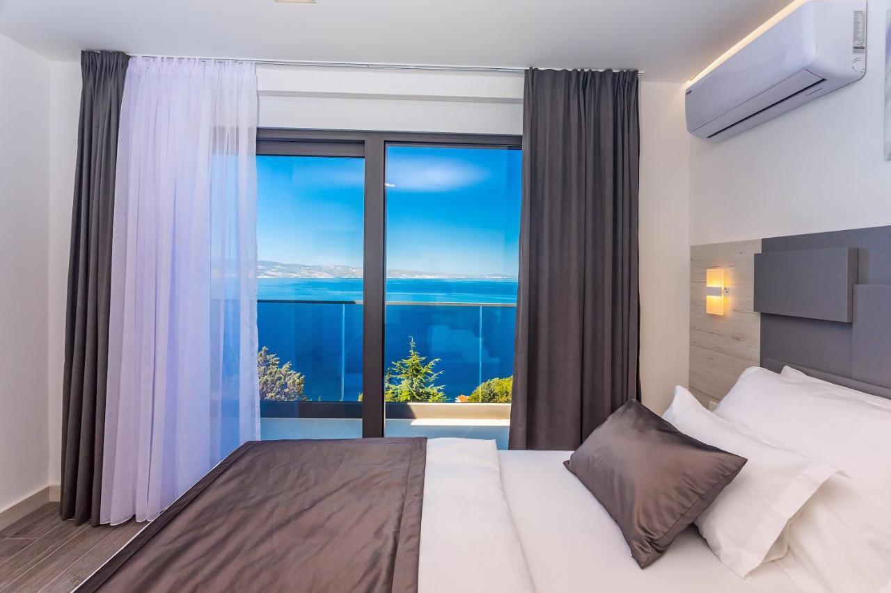 Villa Belvedere With Heated Pool, Billiards, Media Room, Sea Views,10 Pax Omiš Esterno foto