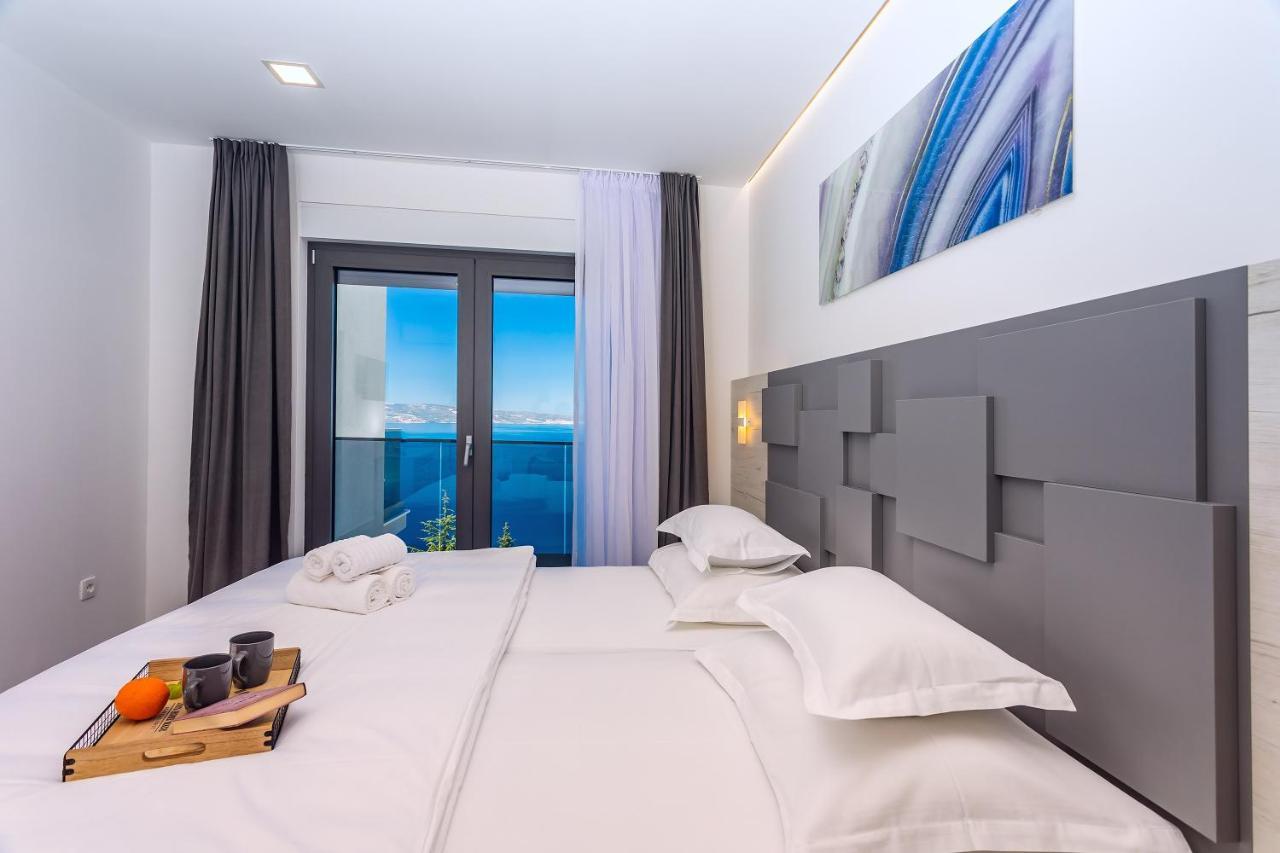 Villa Belvedere With Heated Pool, Billiards, Media Room, Sea Views,10 Pax Omiš Esterno foto