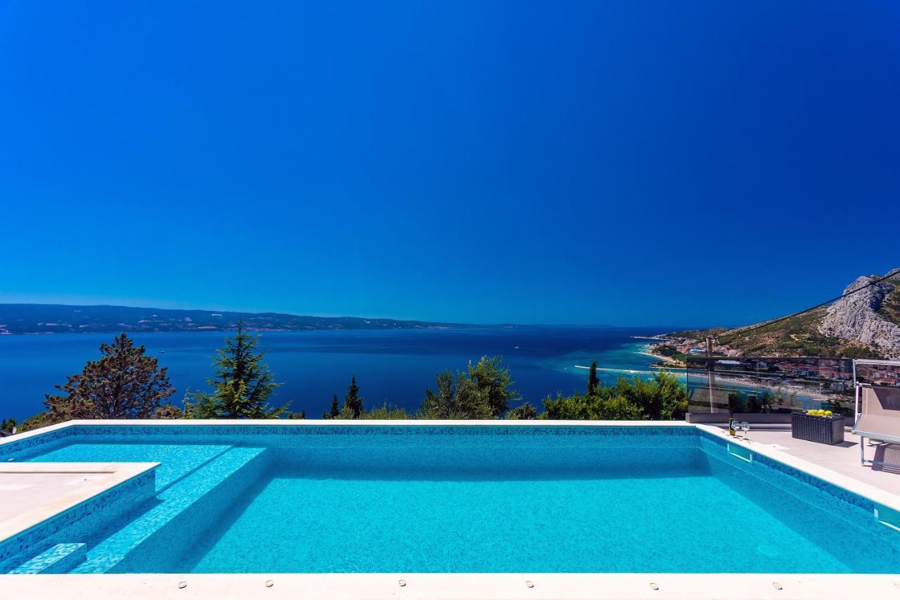 Villa Belvedere With Heated Pool, Billiards, Media Room, Sea Views,10 Pax Omiš Esterno foto