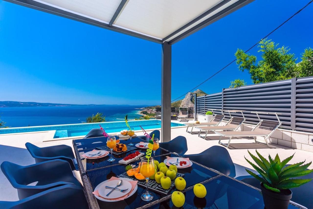 Villa Belvedere With Heated Pool, Billiards, Media Room, Sea Views,10 Pax Omiš Esterno foto